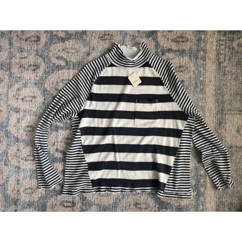 Free People Punk Playful Stripe Long Sleeve T-Shirt‎ Small NWT